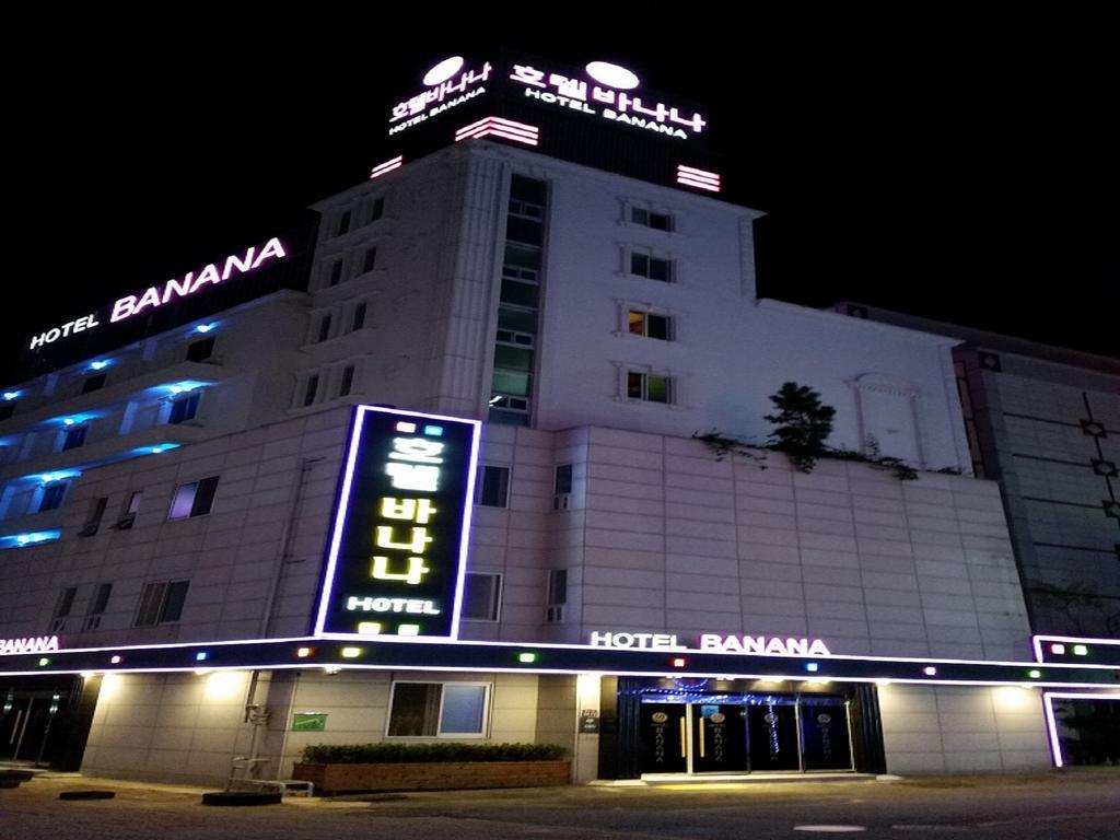 Guangju Hotel Banana Gwangju Metropolitan City Exterior foto