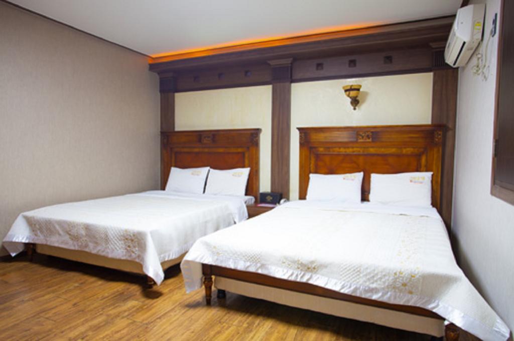 Guangju Hotel Banana Gwangju Metropolitan City Exterior foto