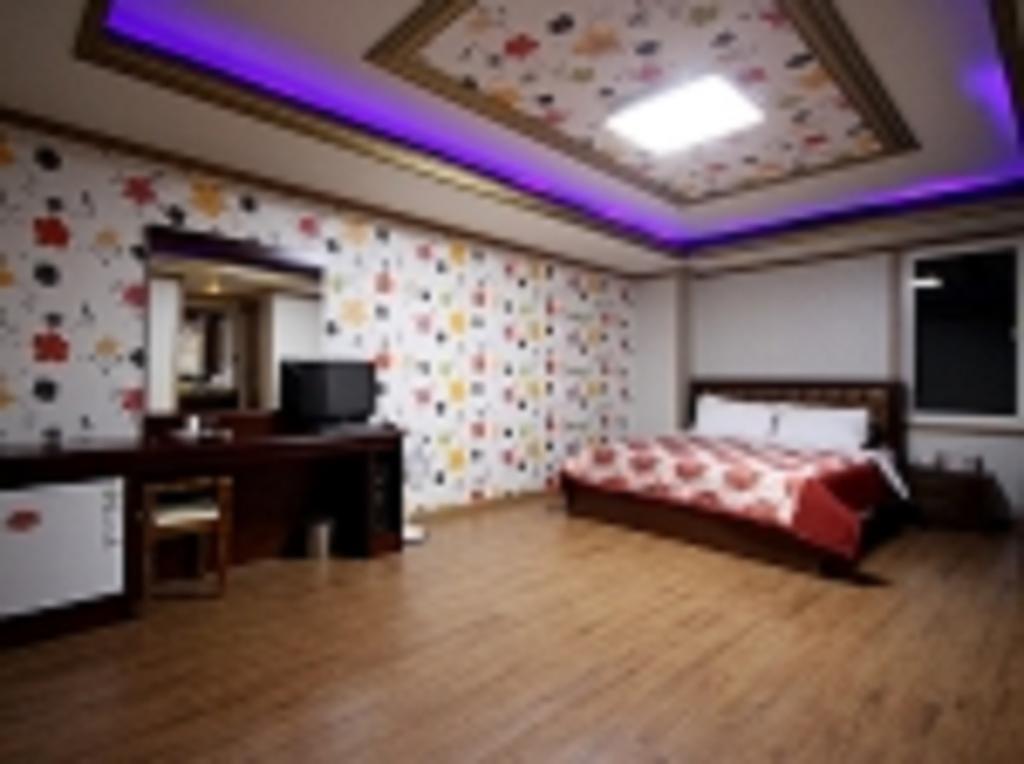 Guangju Hotel Banana Gwangju Metropolitan City Exterior foto