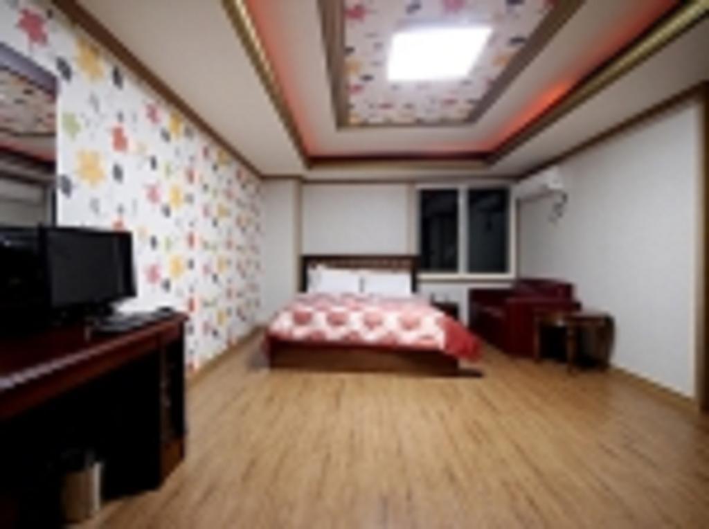 Guangju Hotel Banana Gwangju Metropolitan City Exterior foto