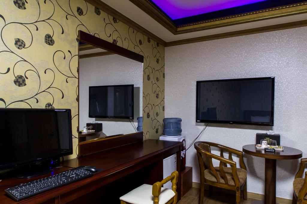 Guangju Hotel Banana Gwangju Metropolitan City Exterior foto