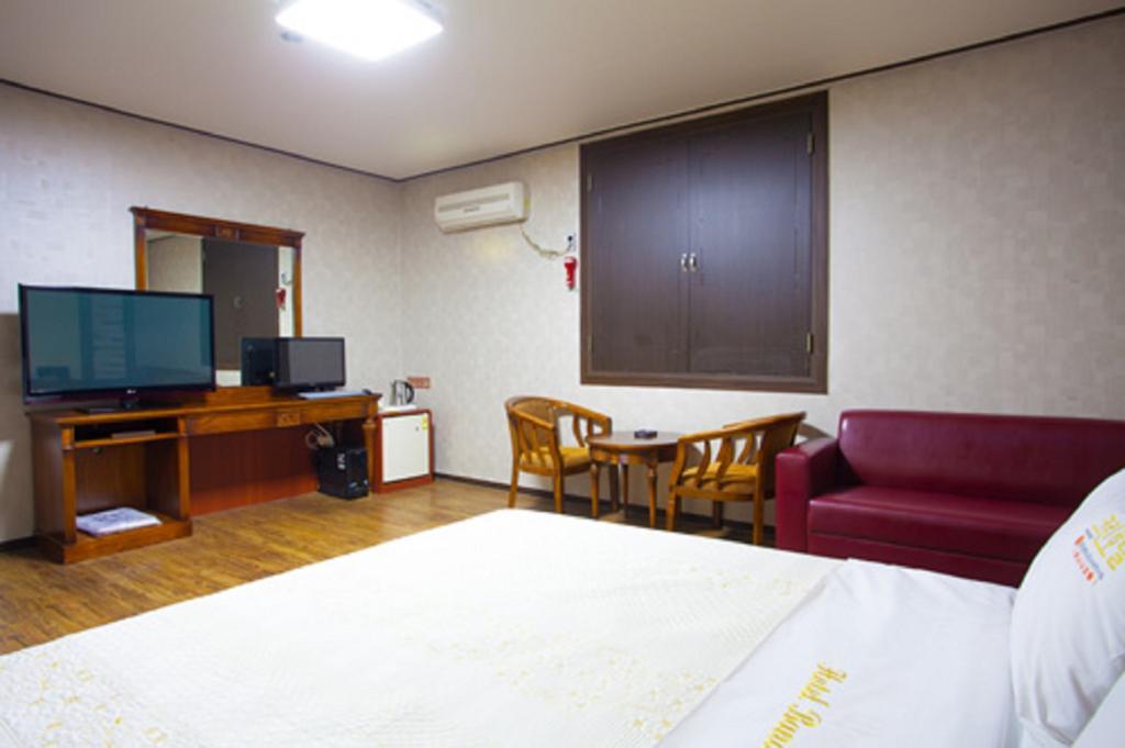 Guangju Hotel Banana Gwangju Metropolitan City Exterior foto